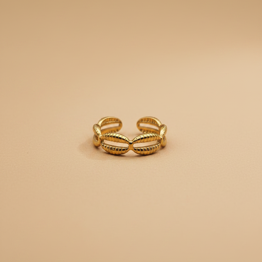 Gold Shell Curve Adjustable Ring
