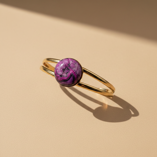 Bracelet manchette ouverte à double rang en pierre violette