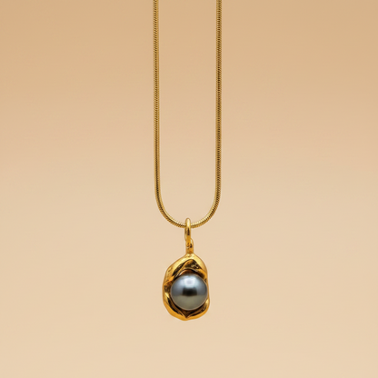 Silver Pearl Drop Pendant