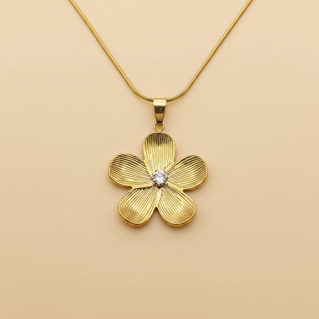 Gold Flower Pendant Necklace