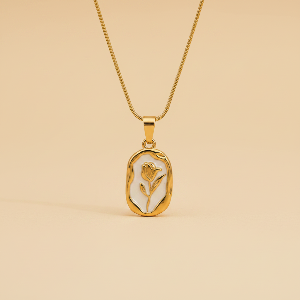 White Flower Pendant Necklace