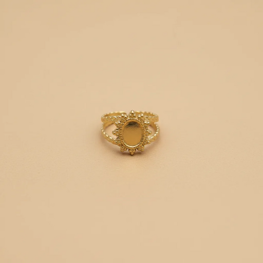 Gold Oval Sunburst Adjustable Ring – Open Statement Design