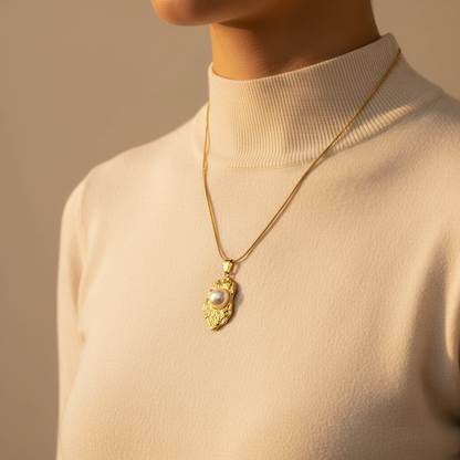 Organic Pearl Pendant Necklace