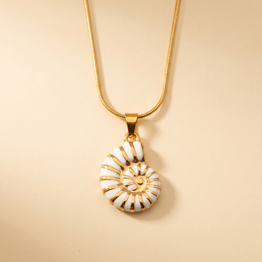 White Gold Shell Pendant Necklace