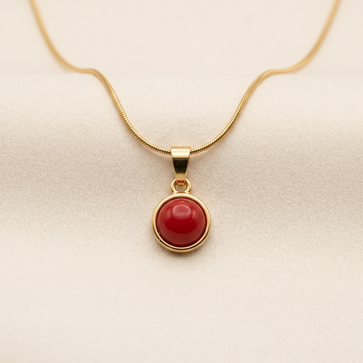 Gold Minimal Stone Necklace – Classic Red Round Pendant