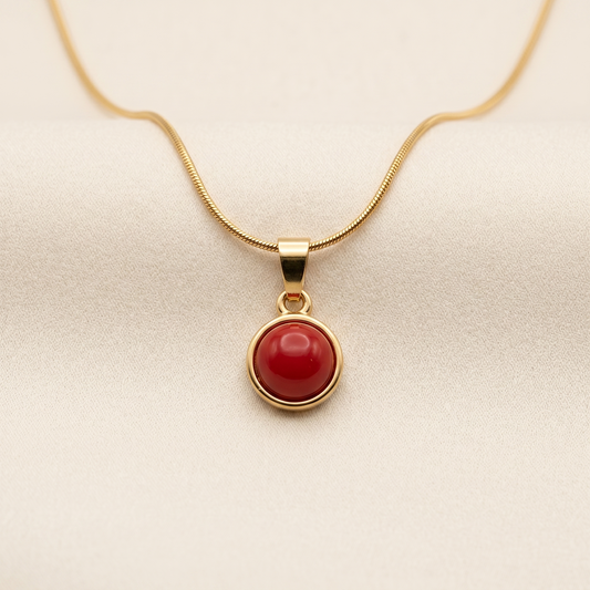 Gold Minimal Stone Necklace – Classic Red Round Pendant