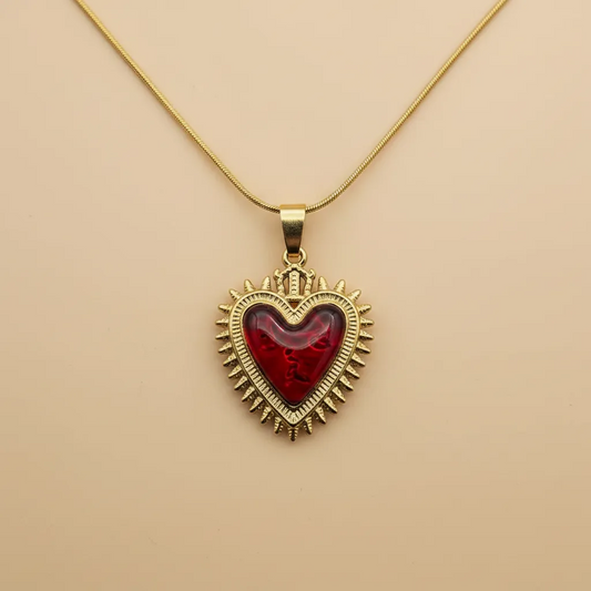 Gold Vintage Heart Necklace – Ornate Love Pendant