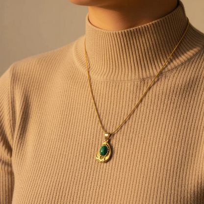 Green Teardrop Stone Pendant Necklace