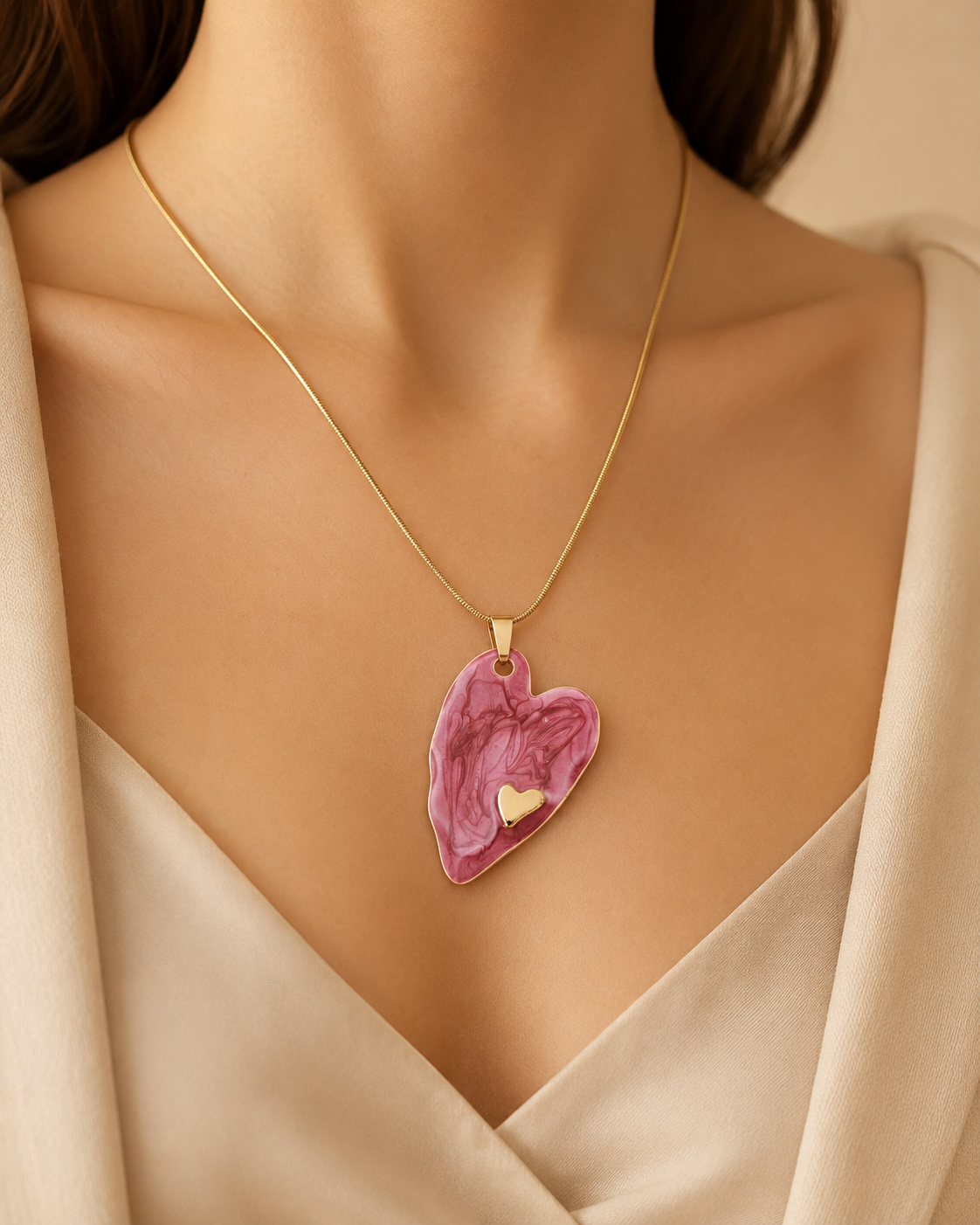 Rosy Heart Glow Necklace