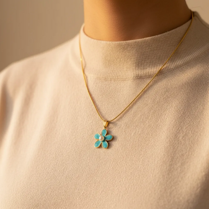 Turquoise Flower Pendant (Pearl Center)