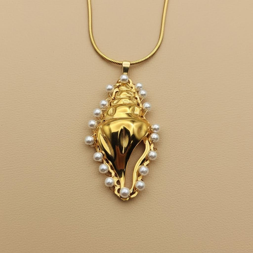 Gold Shell Pearl Pendant Necklace