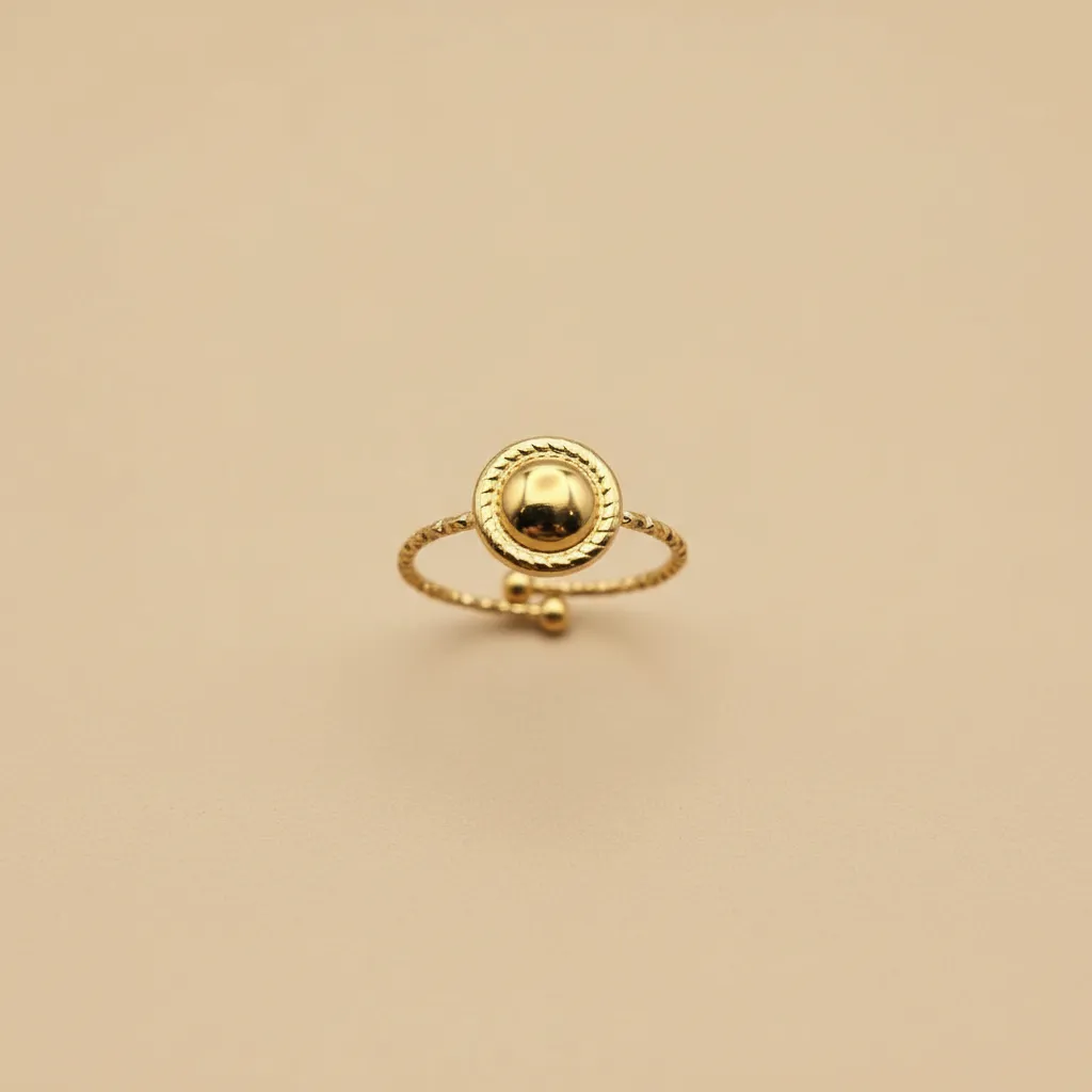 Gold Round Adjustable Ring – Minimal Medallion Design