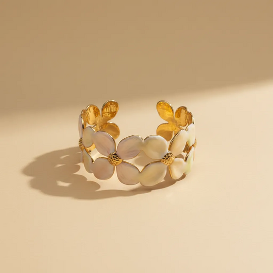 Bracelet ouvert avec fleur colorée
