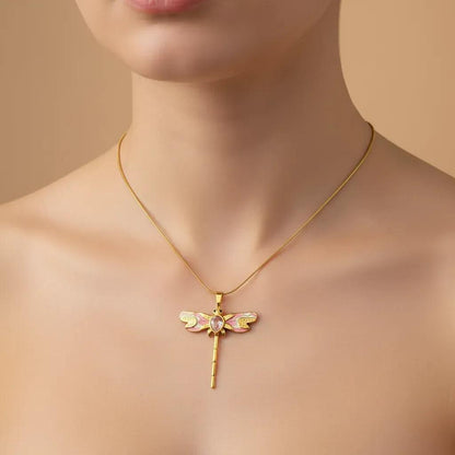 Collier libellule en émail rose
