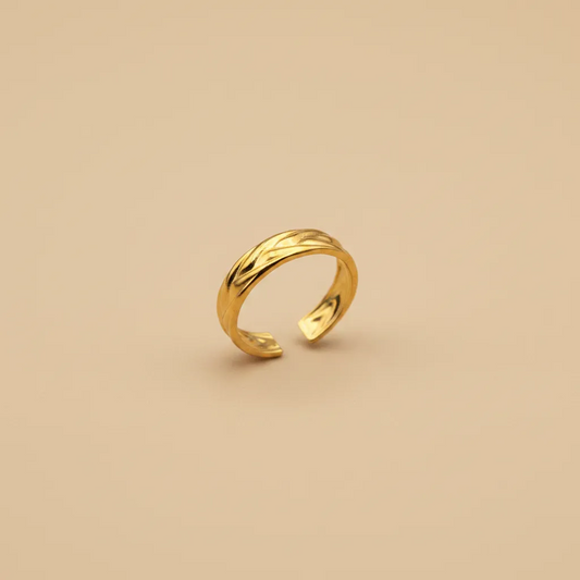 Gold Wave Band Adjustable Ring